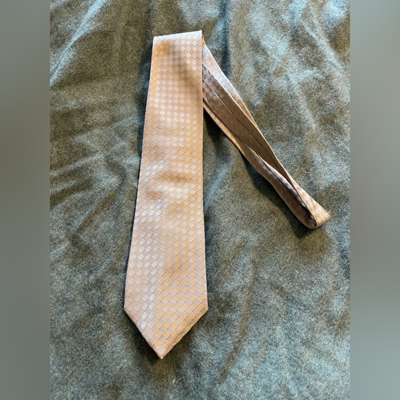 Authentic Gucci Silk Tie Tom Ford Era Champagne Taupe Basketweave 100% Silk - Picture 2 of 4